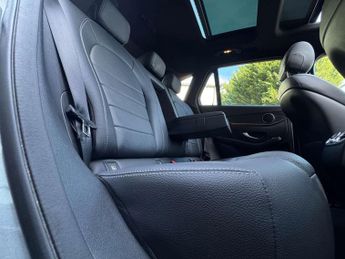 MERCEDES-BENZ GLC 2.1 GLC 250 D 4Matic AMG Line Premium Auto 4WD 5dr