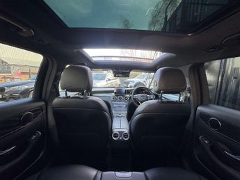 MERCEDES-BENZ GLC 2.1 GLC 250 D 4Matic AMG Line Premium Auto 4WD 5dr