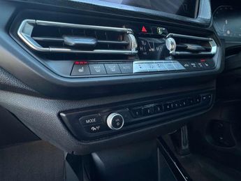 BMW 1 SERIES 1.5 118i M Sport Auto 5dr