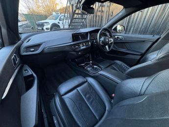 BMW 1 SERIES 1.5 118i M Sport Auto 5dr