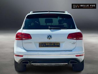 VOLKSWAGEN TOUAREG 3.0 Touareg V6 R-Line TDI BlueMotion Technology Automatic 4WD 5d