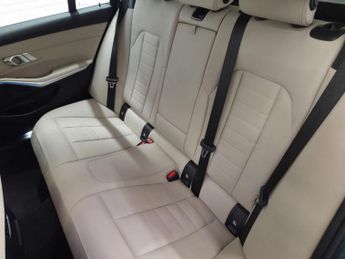 BMW 3 Series 2.0 330e xDrive Sport Professional Auto 4WD 5dr