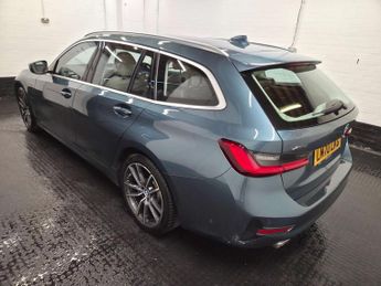 BMW 3 Series 2.0 330e xDrive Sport Professional Auto 4WD 5dr