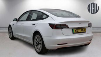 TESLA MODEL 3 Model 3 Standard Range + 4dr