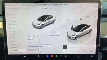 TESLA MODEL 3 Model 3 Standard Range + 4dr