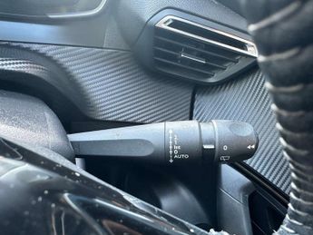 PEUGEOT 2008 2008 Active Premium EV 5dr