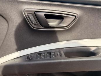 SEAT Leon 2.0 Leon Cupra 280 TSi Semi-Auto 5dr