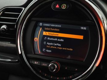 MINI CLUBMAN 1.5 Clubman Cooper Auto 6dr