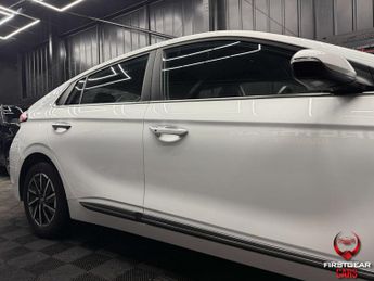 HYUNDAI IONIQ 38.3kWh Premium Hatchback 5dr Electric Auto (136 ps)
