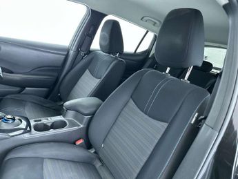 NISSAN LEAF Leaf 2.Zero 5dr