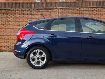 Ford Focus 1.0 Focus Zetec T 5dr