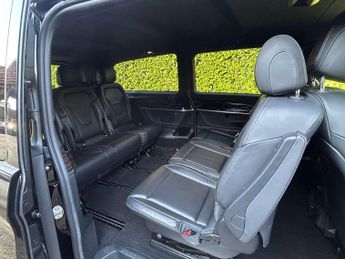 Mercedes-Benz V-CLASS 2.0 V 220 Sport D Auto 5dr