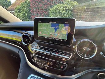 Mercedes-Benz V-CLASS 2.0 V 220 Sport D Auto 5dr