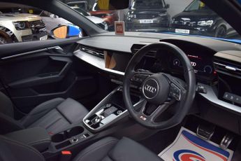 Audi A3 1.5 A3 Sportback 35 TFSI MHEV S Line Semi-Auto 5dr