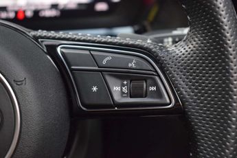 Audi A3 1.5 A3 Sportback 35 TFSI MHEV S Line Semi-Auto 5dr