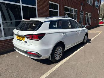 MG 5 MG5 Exclusive EV 5dr