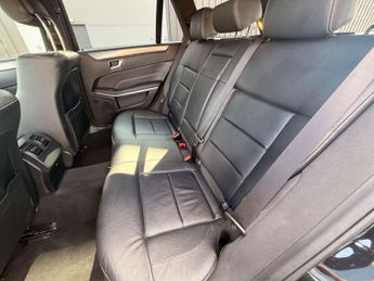 MERCEDES-BENZ E-CLASS 2.1 E220 AMG Night Edition Premium Bluetec Auto 5dr