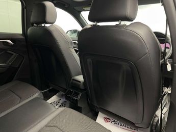 Audi Q3 2.0 Q3 S Line 35 TDI Semi-Auto 5dr