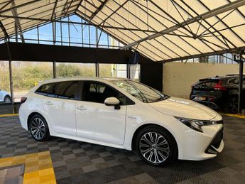 TOYOTA COROLLA 2.0 Corolla Design VVT-i HEV CVT 5dr