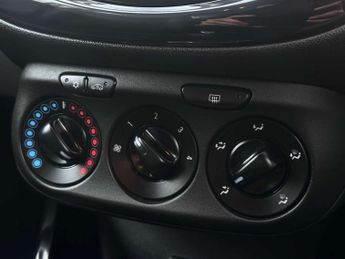 VAUXHALL CORSA 1.4 Corsa SE Auto 5dr