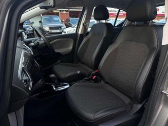 VAUXHALL CORSA 1.4 Corsa SE Auto 5dr