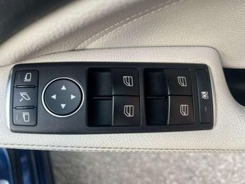 Mercedes-Benz A-CLASS 1.5 A 180 D Sport Premium Auto 5dr