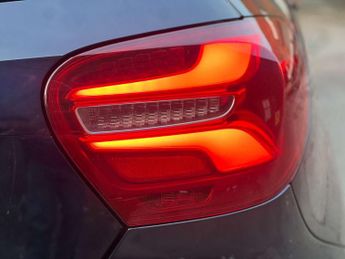 Mercedes-Benz A-CLASS 1.5 A 180 D Sport Premium Auto 5dr