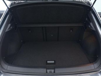 VOLKSWAGEN T-ROC 1.5 T-Roc R-Line TSi Evo Semi-Auto 5dr