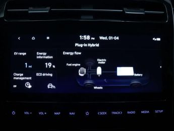 HYUNDAI TUCSON 1.6 h T-GDi 13.8kWh Premium SUV 5dr Petrol Plug-in Hybrid Auto 4