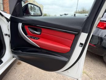 BMW 3 Series 2.0 320d M Sport Auto 5dr