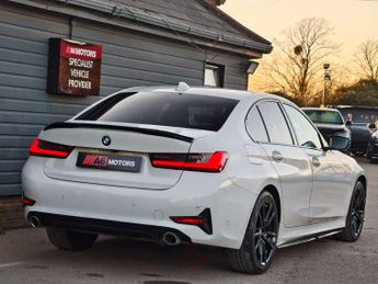 BMW 3 SERIES 2.0 320I Sport Auto 4dr