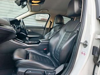 BMW 3 SERIES 2.0 320I Sport Auto 4dr