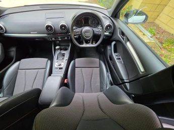 AUDI A3 1.0 A3 Sportback 30 TFSI Black Edition 5dr