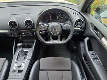 AUDI A3 1.0 A3 Sportback 30 TFSI Black Edition 5dr