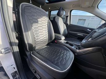 FORD KUGA 2.0 Kuga Vignale TDCi 4x4 Automatic 4WD 5dr - NATIONAL DELIVERY*