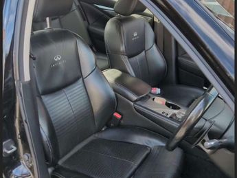 INFINITI Q50 3.5 Q50s Hybrid AWD Auto 4WD 4dr