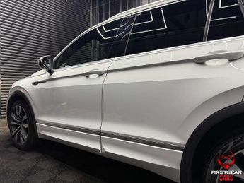 Volkswagen Tiguan 2.0 TDI BlueMotion Tech R-Line SUV 5dr Diesel DSG Euro 6 (s/s) (