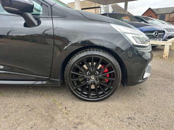 RENAULT CLIO 1.6 Clio Renault Sport Nav Trophy Auto 5dr