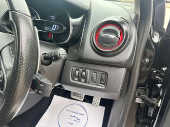 RENAULT CLIO 1.6 Clio Renault Sport Nav Trophy Auto 5dr