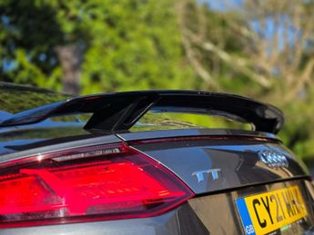 AUDI TT 2.0 TT Black Edition 40 TFSI Semi-Auto 3dr