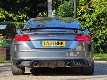 AUDI TT 2.0 TT Black Edition 40 TFSI Semi-Auto 3dr