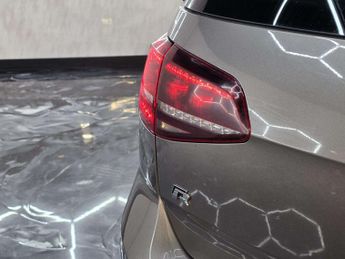 Volkswagen Golf R DSG