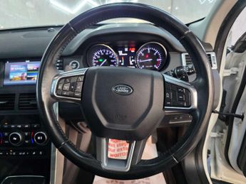 Land Rover Discovery Sport TD4 HSE