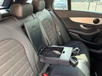 Mercedes-Benz C-CLASS 2.0 C 220 AMG Line Premium D Auto 5dr
