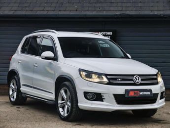 Volkswagen TIGUAN 2.0 Tiguan R-Line TDI BlueMotion Technology 4Motion 4WD 5dr