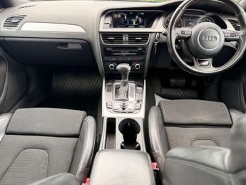 Audi A4 Avant 2.0 TDI S line Estate 5dr Diesel Multitronic Euro 5 (s/s) (143 p