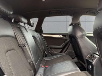 Audi A4 Avant 2.0 TDI S line Estate 5dr Diesel Multitronic Euro 5 (s/s) (143 p