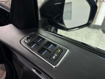 JAGUAR F-PACE 2.0 F-PACE R-Sport AWD D Auto 4WD 5dr