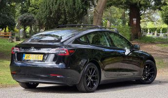 TESLA MODEL 3 Model 3 Standard Range + 4dr