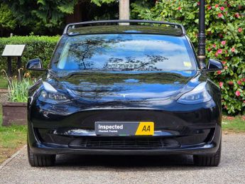 TESLA MODEL 3 Model 3 Standard Range + 4dr